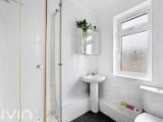 4 bedroom terraced house for sale in Topsham Road,...