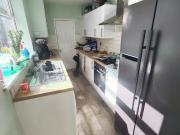 4 bedroom Terraced House To Let