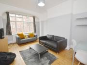 4 bedroom Terraced House To Let