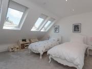 4 bedroom terraced house to rent