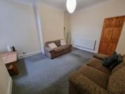 4 bedroom terraced house to rent