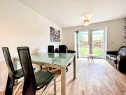 4 bedroom terraced house to rent