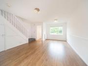 4 bedroom terraced house to rent