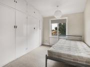 4 bedroom terraced house to rent