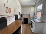 4 bedroom terraced house to rent