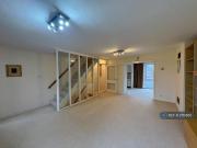 4 bedroom terraced house to rent