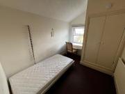 4 bedroom terraced house to rent