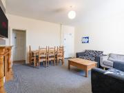 4 bedroom terraced house to rent