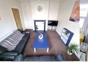 4 bedroom terraced house to rent