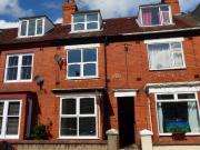 4 bedroom terraced house to rent