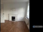 4 bedroom terraced house to rent