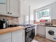 4 bedroom terraced house to rent