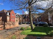 4 bedroom terraced house to rent