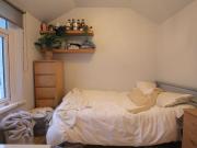 4 bedroom terraced house to rent