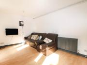 4 bedroom terraced house to rent