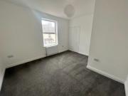 4 bedroom terraced house to rent