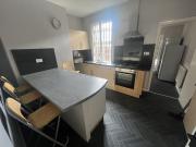 4 bedroom terraced house to rent