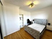 4 bedroom terraced house to rent