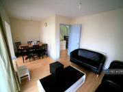 4 bedroom terraced house to rent