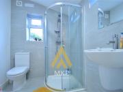 4 bedroom terraced house to rent