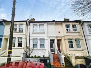 4 bedroom terraced house to rent