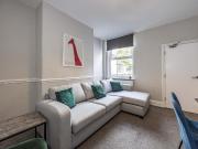 4 bedroom terraced house to rent