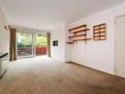 4 bedroom terraced house to rent