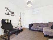 4 bedroom terraced house to rent