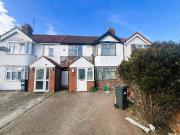 4 bedroom terraced house to rent