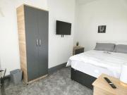 4 bedroom terraced house to rent