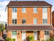 4 bedroom terraced house to rent