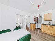 4 bedroom terraced house to rent