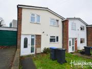 4 bedroom terraced house to rent
