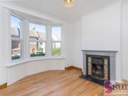4 bedroom terraced house to rent