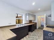 4 bedroom terraced house to rent