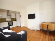 4 bedroom terraced house to rent