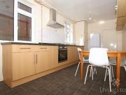 4 bedroom terraced house to rent