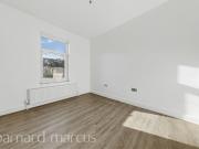 4 bedroom terraced house to rent