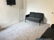 4 bedroom terraced house to rent