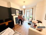 4 bedroom terraced house to rent