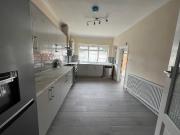 4 bedroom terraced house to rent