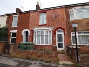 4 bedroom terraced house to rent