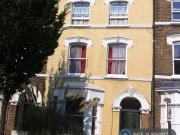 4 bedroom terraced house to rent