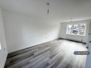 4 bedroom terraced house to rent