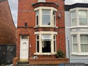 4 bedroom terraced house to rent