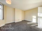 4 bedroom terraced house to rent