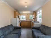 4 bedroom terraced house to rent