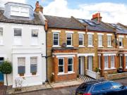 4 bedroom terraced house to rent