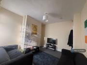 4 bedroom terraced house to rent