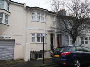 4 bedroom terraced house to rent